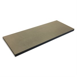 Regal aus schwarzem MDF