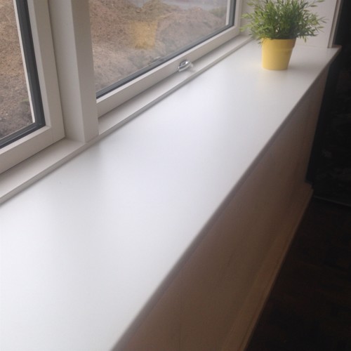 Fensterbank Weiß 